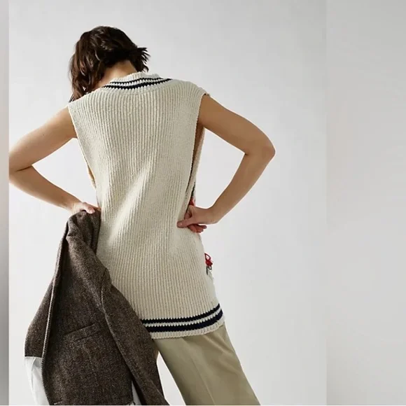 Free People Good Karma Vest - L-NWT - Picture 8 of 13
